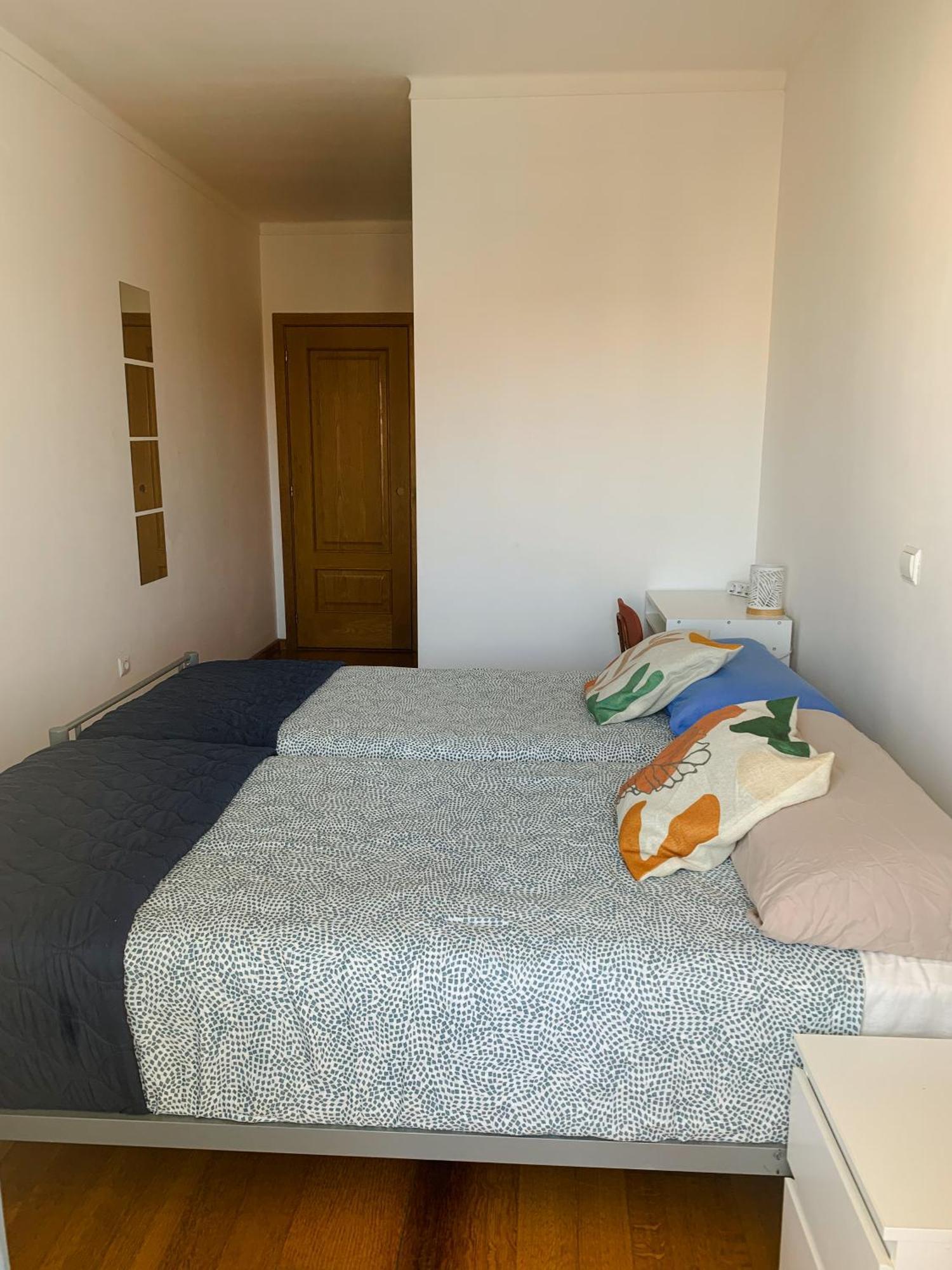 Wakeup Triplex House Hostel ฟารู ภายนอก รูปภาพ